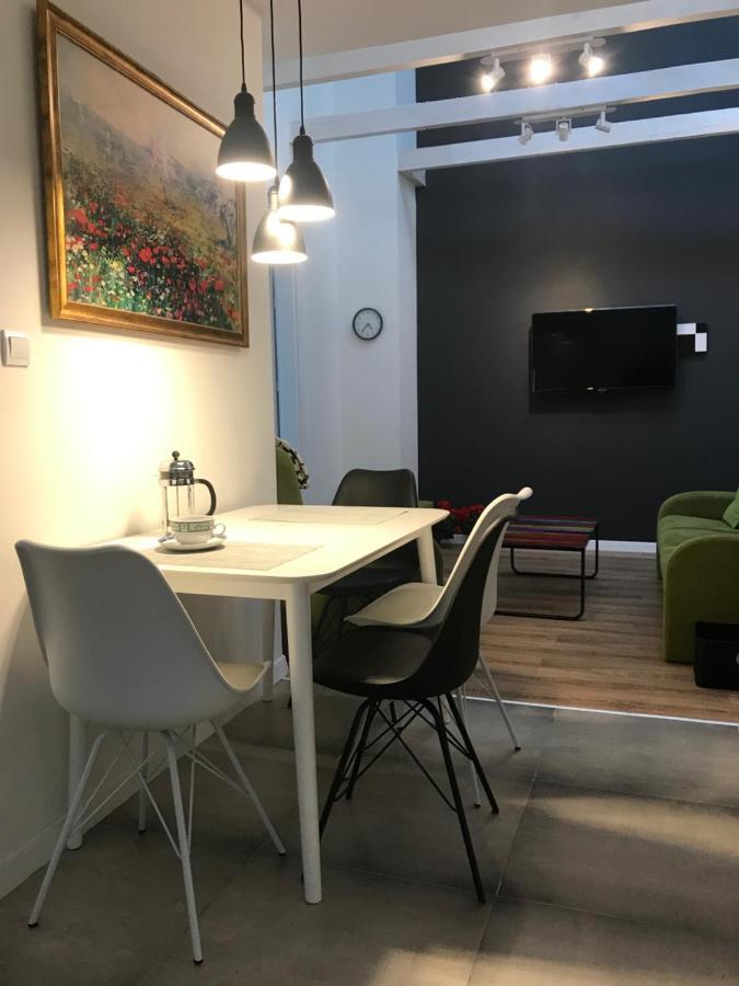 Klimatyczny Apartament Przy Bochenskim Rynku. Bochnia Exteriér fotografie
